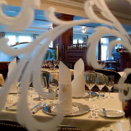 Hotel Medici & Restaurant 4*