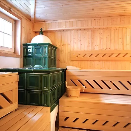 Medici & Restaurant 4* Veszprem