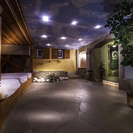 Medici & Restaurant Hotel Veszprem