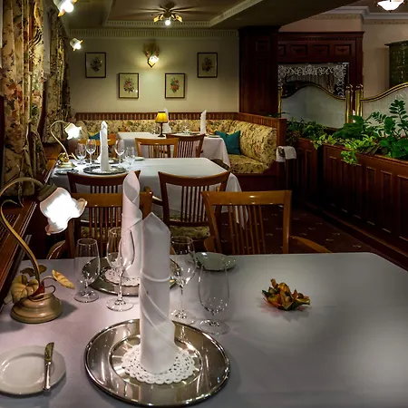 Medici & Restaurant Hotel Veszprem