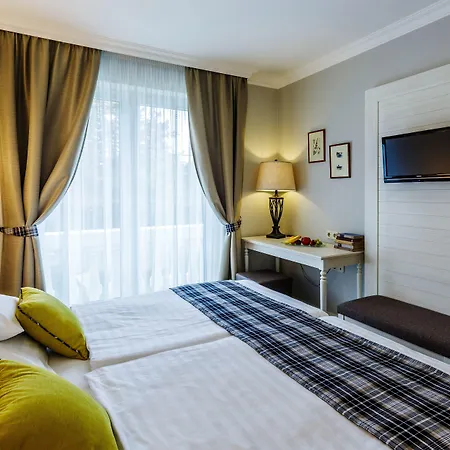 Hotel Medici & Restaurant 4*