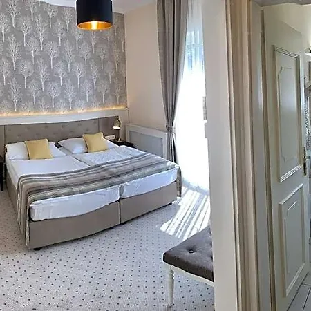 Hotel Medici & Restaurant Veszprem
