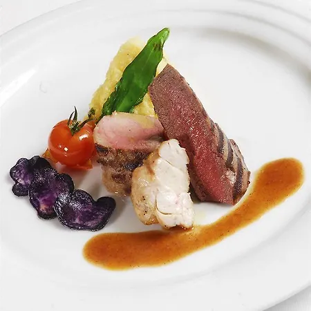 Medici & Restaurant Отель