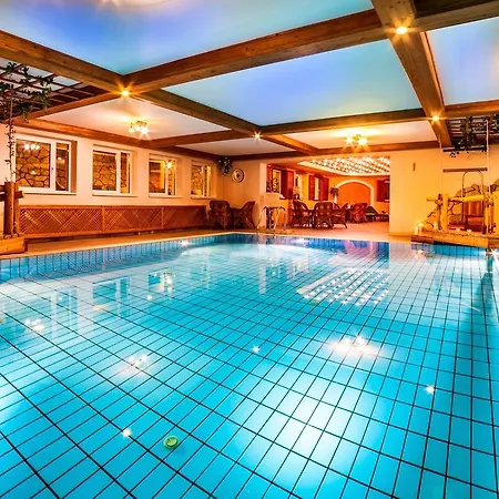 Medici & Restaurant 4* Veszprem