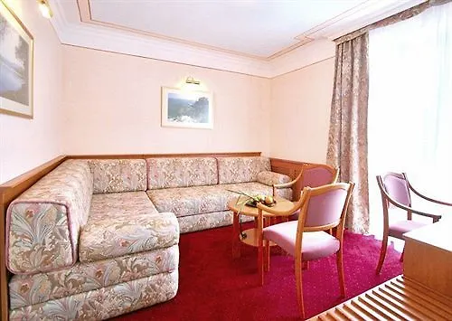 Medici & Restaurant 4* Veszprem